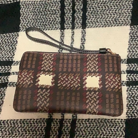 Coach brushed plaid corner zip wristlet - Picture 2 of 7